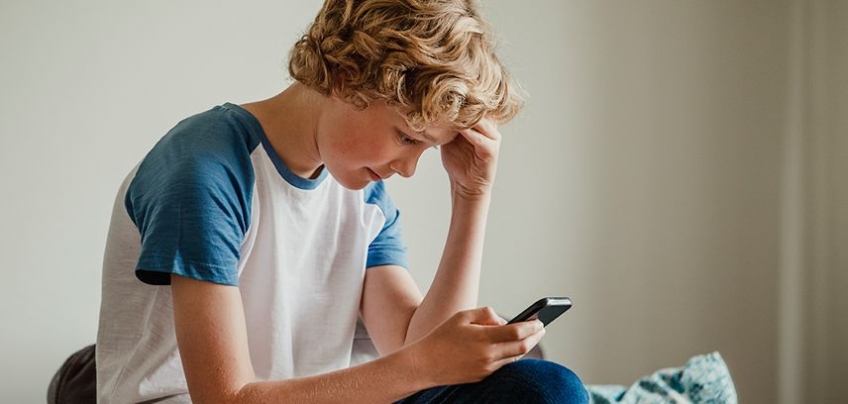 Deepfakes y menores, el peligro de acceder a contenido para adultos creado con imágenes falsas