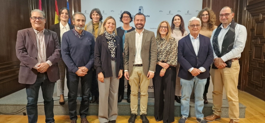 El Gobierno regional pone a disposición de los cinco grupos de acción local de la provincia 18 millones para fomentar el