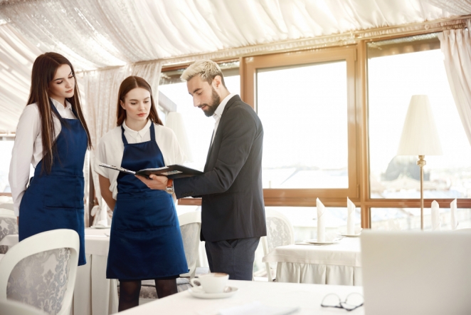 Hoteles con espacios adaptados a reuniones y conferencias corporativas