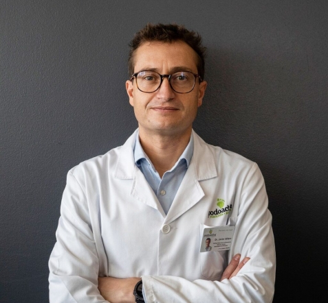 Javier Alfaro, jefe de Servicio de la Unidad del Pie de Policlínica Gipuzkoa: 