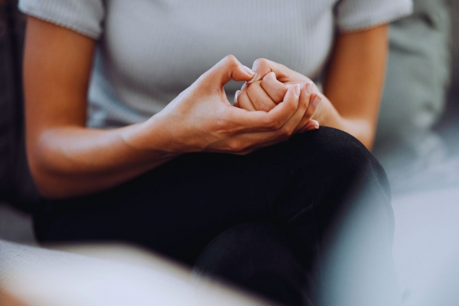 La terapia profesional previene complicaciones graves de la ansiedad 