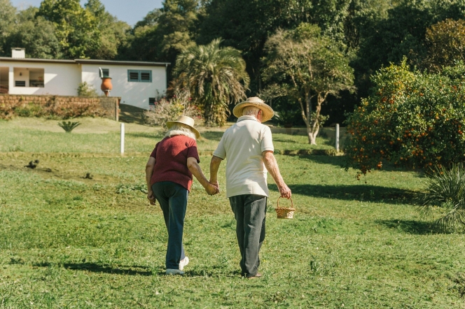 Holidu desvela las ciudades más envejecidas de España
