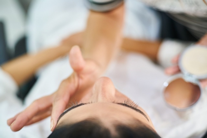 Nuevas tendencias en micropigmentación de cejas, un arte en evolución