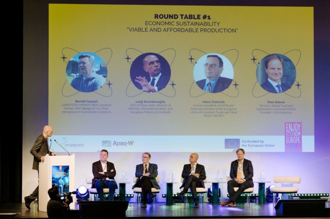 Provacuno y Apaq-W muestran el compromiso del sector con el objetivo Carbono Neutral 2050 en Bruselas 