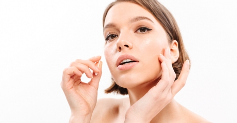 Ácido hialurónico: una alternativa natural para el rejuvenecimiento facial