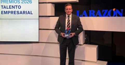 La Razón, distingue a Ignacio Campoy, CEO del Grupo Educativo Formación Universitaria, con el Premio Nacional al Talento