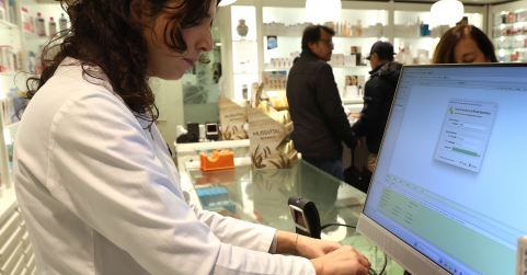 El Colegio de Farmacéuticos de Gipuzkoa presenta el arranque de la receta electrónica para los 4.029 mutualistas concert