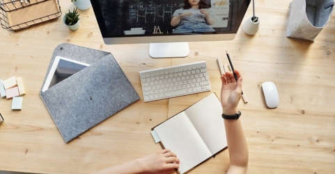 Preply demuestra que su método online con tutores e IA es el más eficaz para aprender inglés en 2025