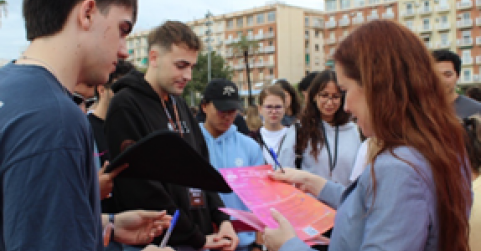 Tinder y ESN colaboran para impulsar el bienestar emocional y reducir la soledad entre estudiantes