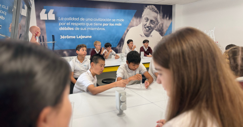 Educar en el tiempo libre: una propuesta innovadora y bien acogida en el Colegio Juan Pablo II de Parla