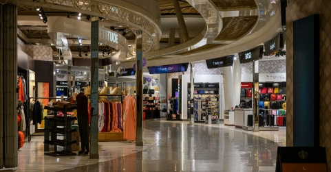 Young Promotion impulsa activaciones en aeropuertos con estructura internacional y resultados medibles